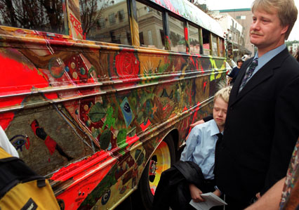 Kesey son and grandson grieve